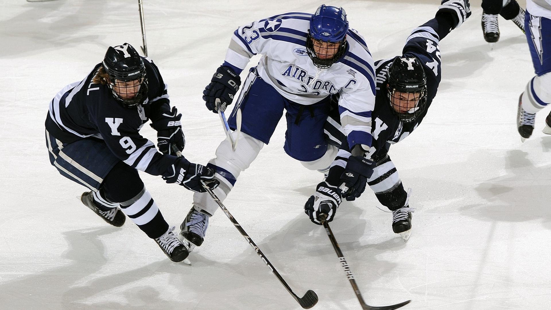 曼城继续保持不败，英超冠军悬念渐小，英超大结局曼城一夜创下3大纪录